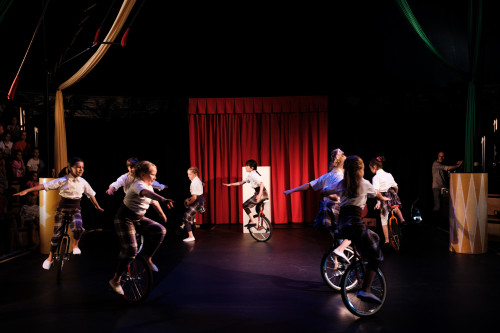 Zirkusschule Marotte GmbH, Adliswil, Zürich, Winterthur: Einrad 2022 - Einrad| Foto by Pascal Quaiser | ungestellt.ch